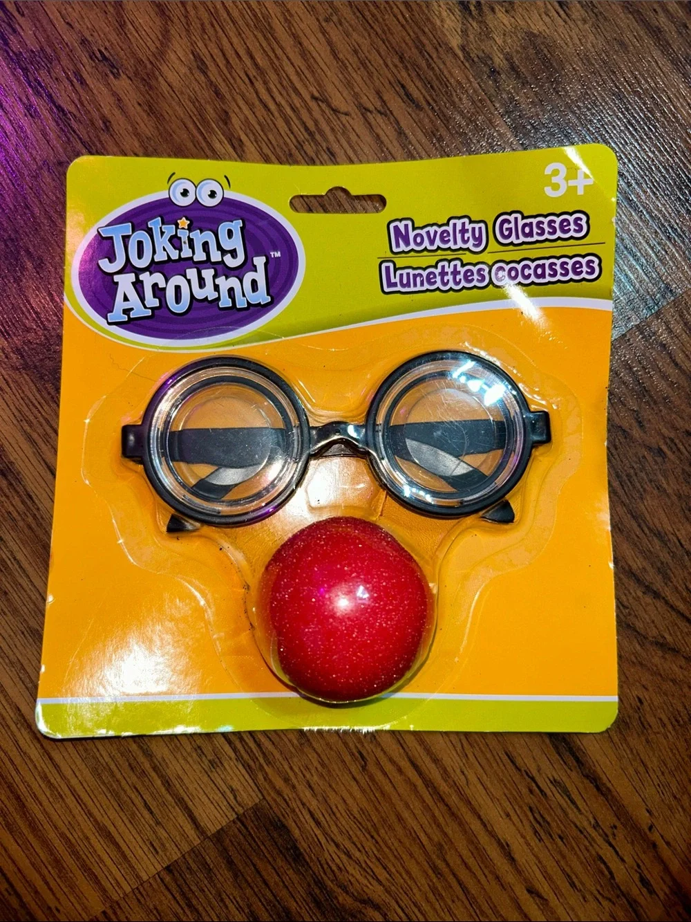 Halloween Novelty Glasses & Red Clown Nose - Fun Party Accessory C1.RBk.